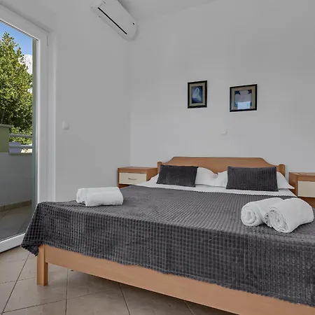 Ozzie - Private Pool - Seaview Villa *