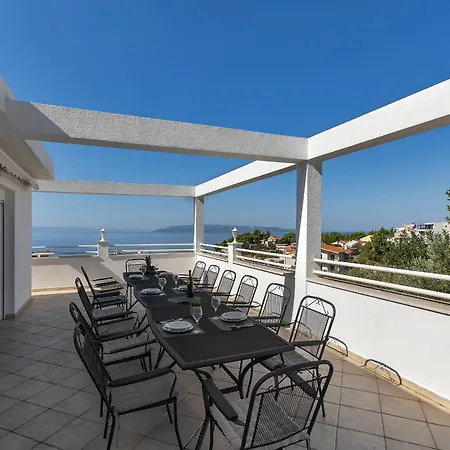 Ozzie - Private Pool - Seaview Makarska