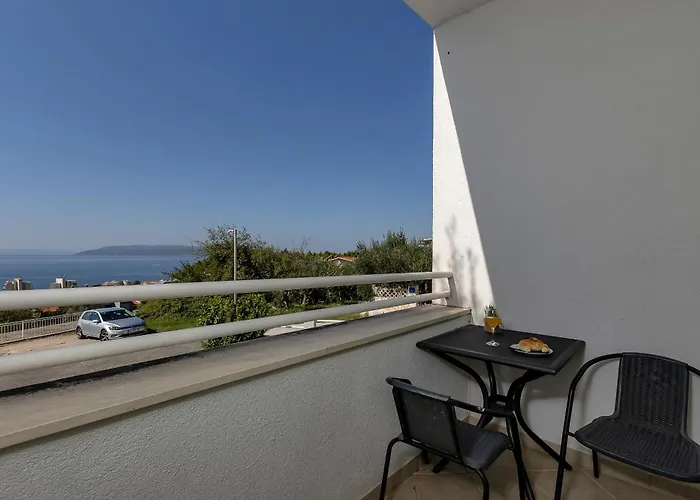 Villa Ozzie - Private Pool - Seaview *